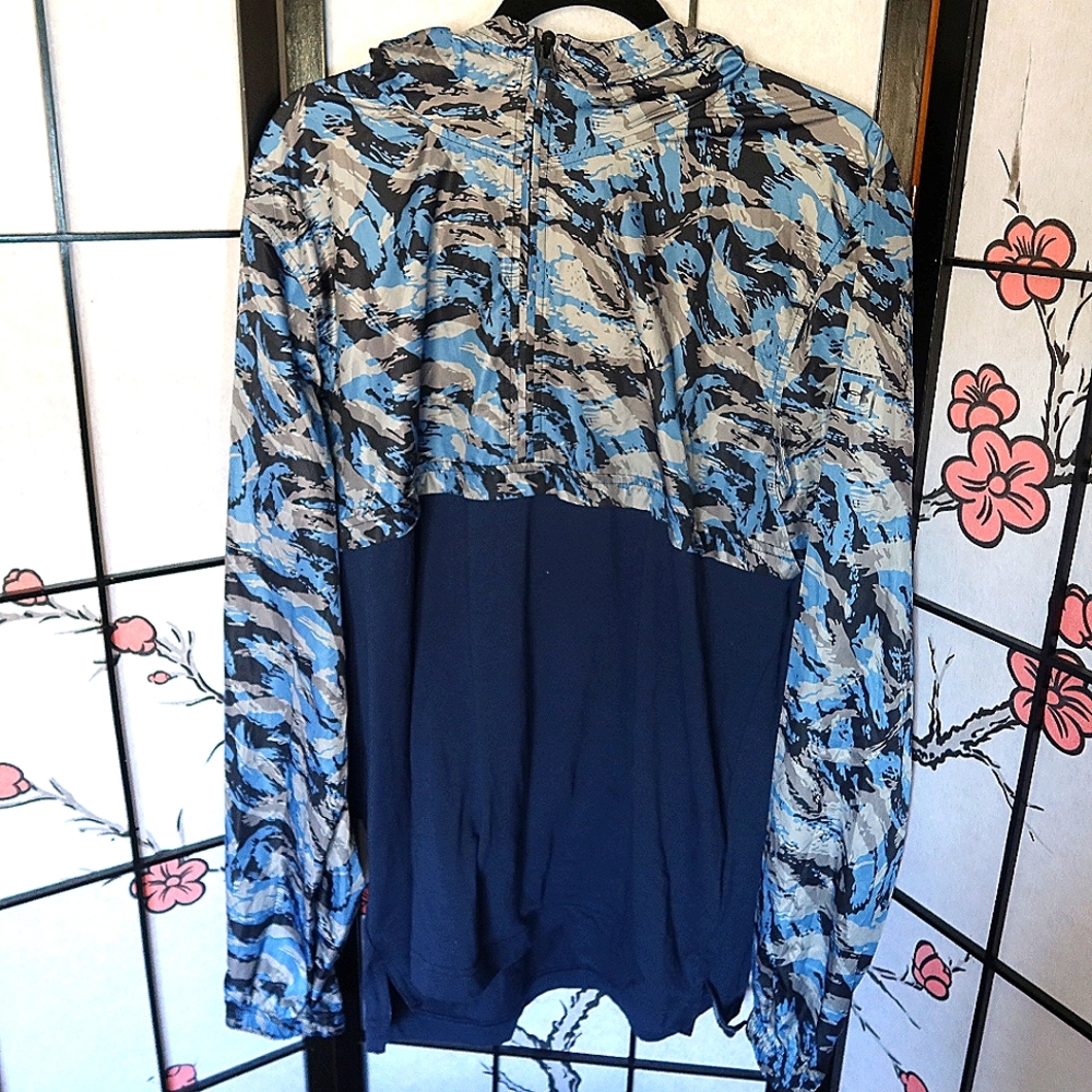 Under Armour Blue Quarter Zip Blue Utility Jacket Size Large